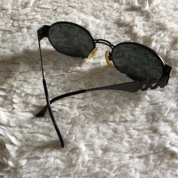 RARE Yves Saint Laurent Sunglasses Vintage Made in Italy  display picture 2